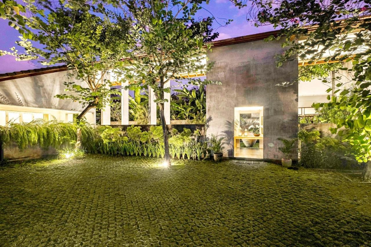 Mayaloka * Seminyak (Bali)