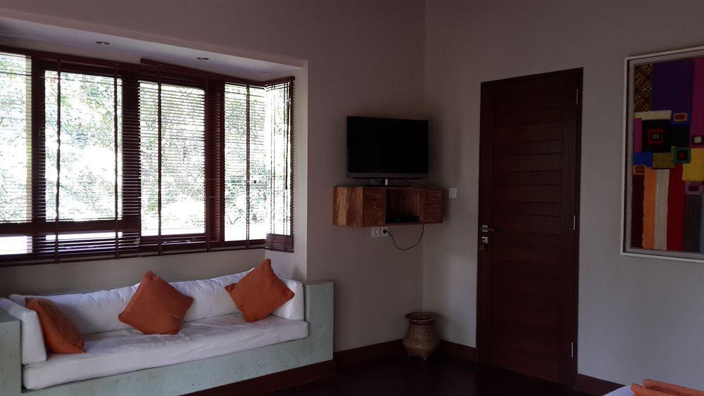 Harum Sari Private