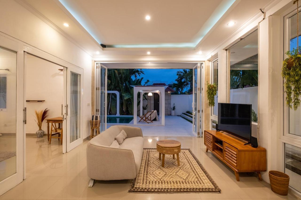 Villa Platform Luxe 3br In By Azure Near Oldmans