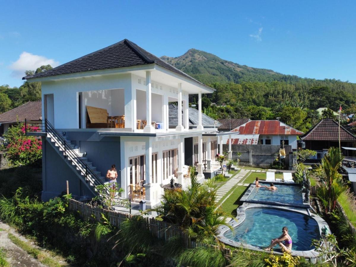 Guest house Batur Pyramid *