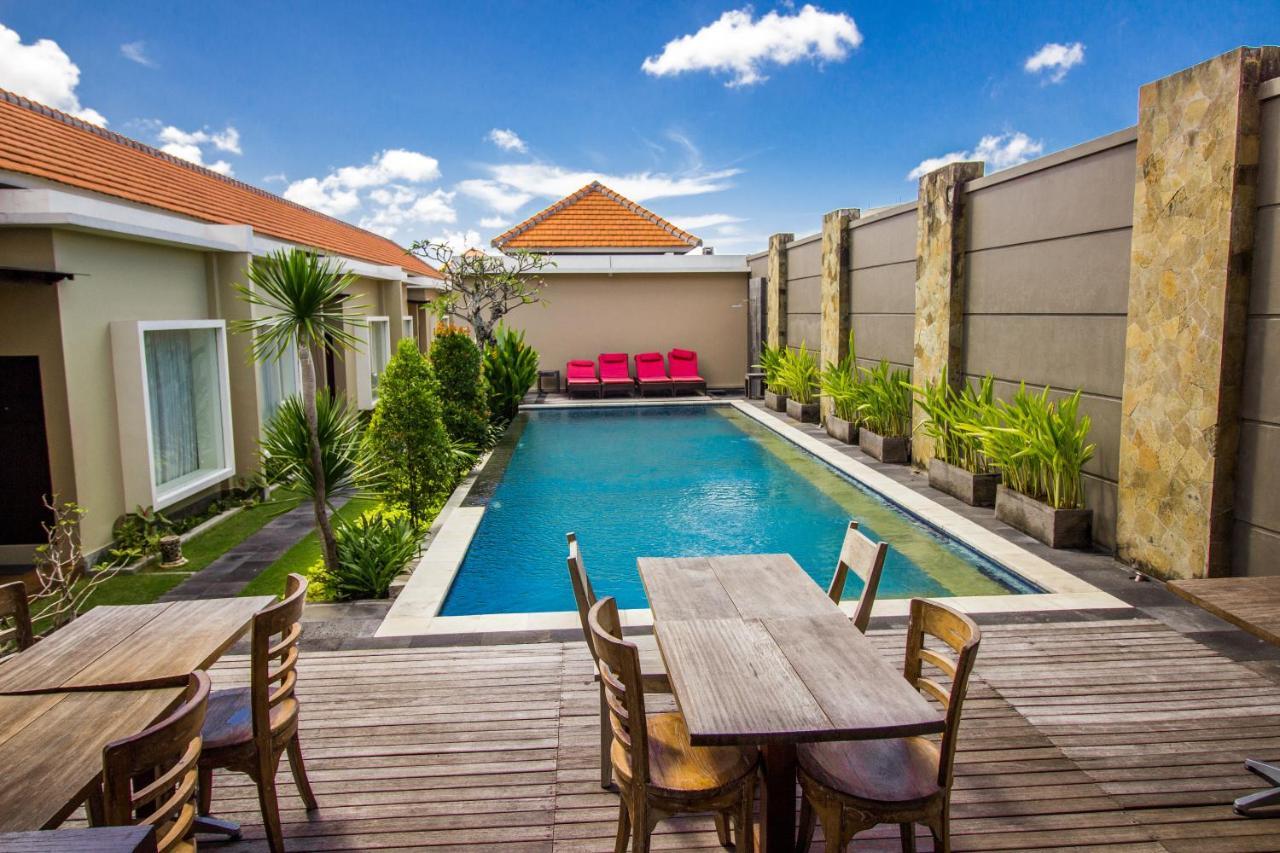 Svarna 3* Seminyak (Bali)