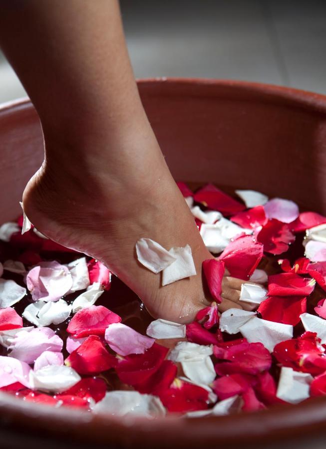 Villa Icon - By Karaniya Experience - Chse Certified Seminyak (Bali)