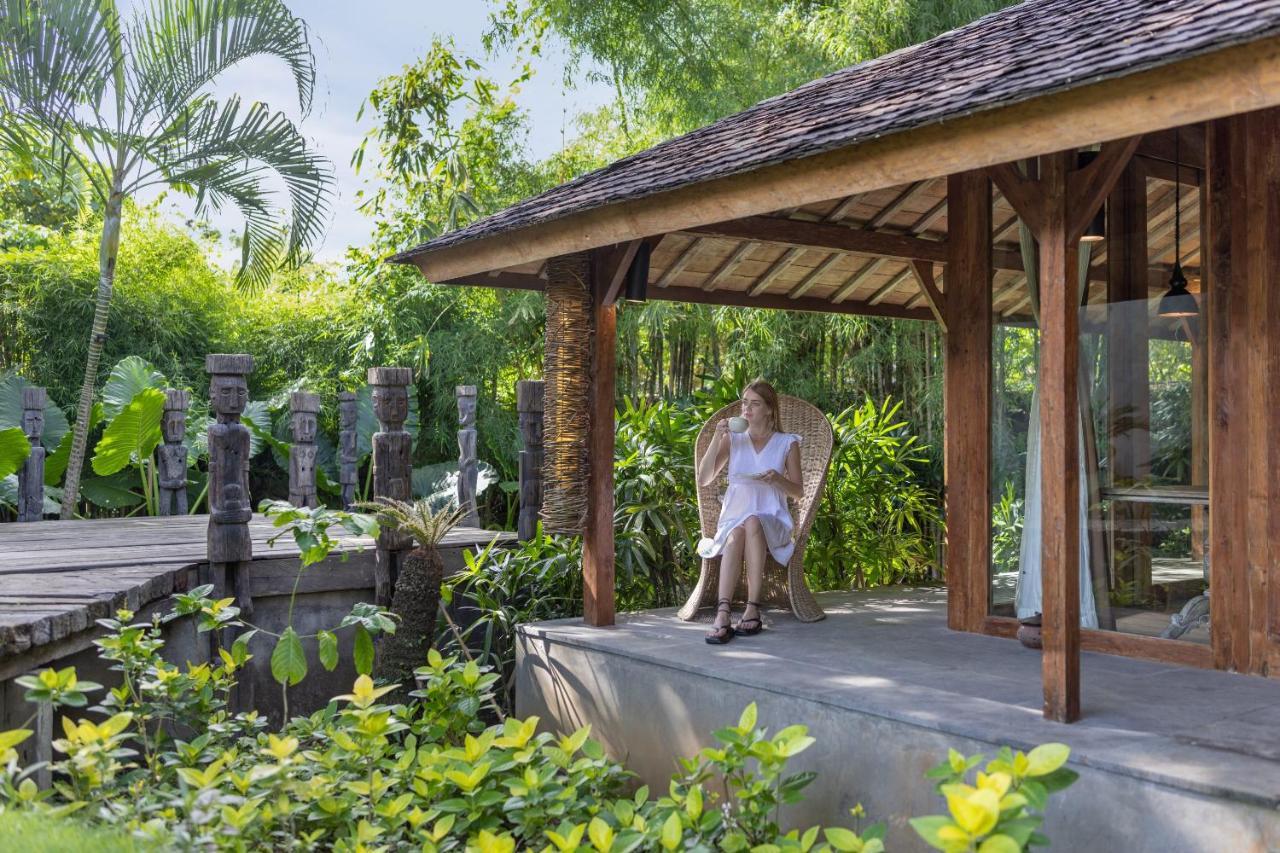 Blue Karma Village Resor 5*