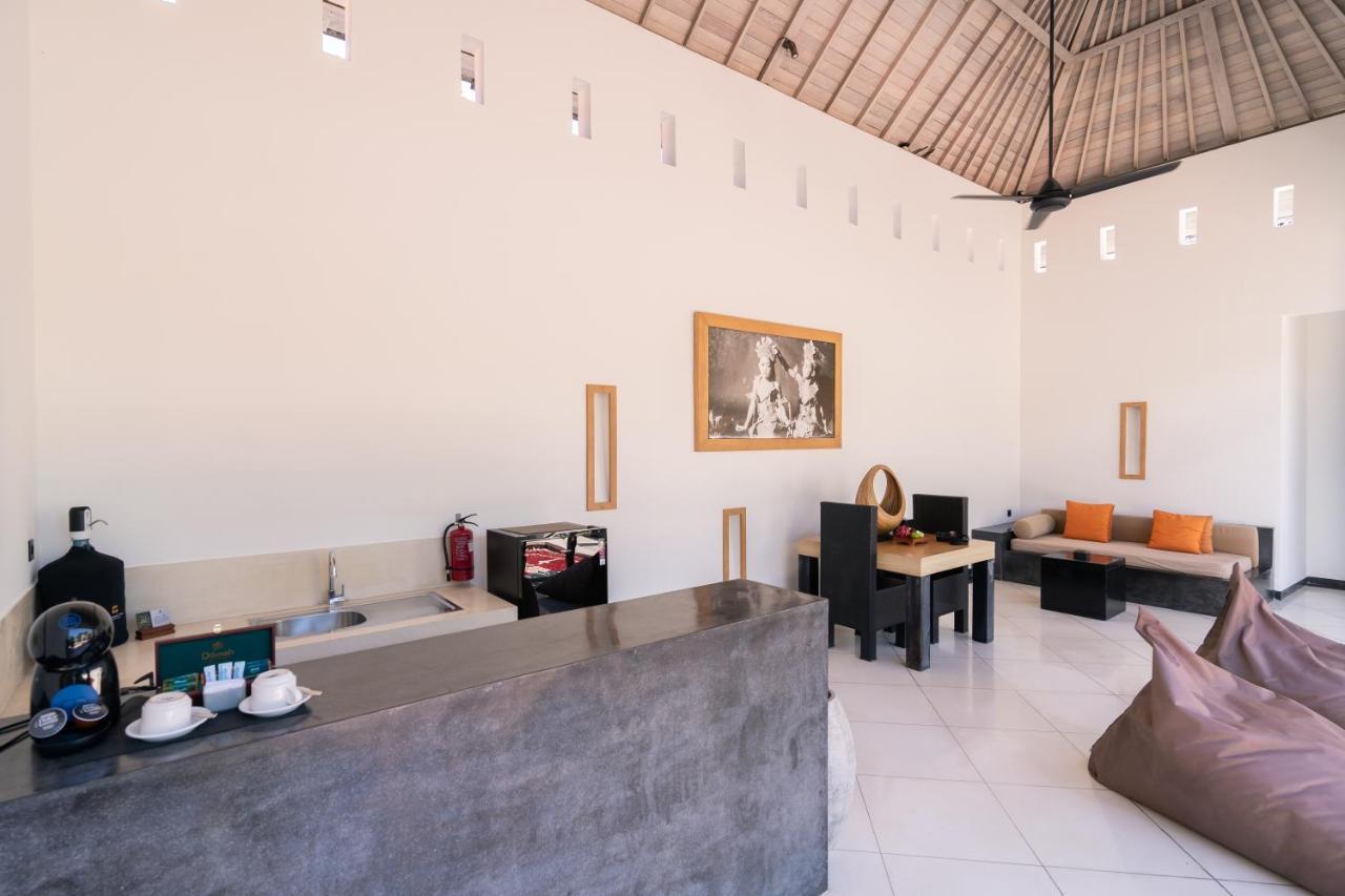 The - Private * Seminyak (Bali)