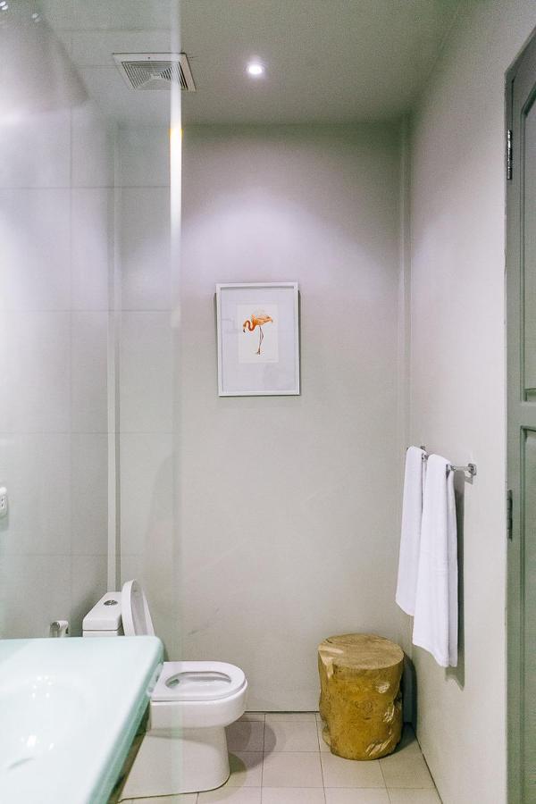Lovinalife & Cafe Hotel Lovina (Bali)