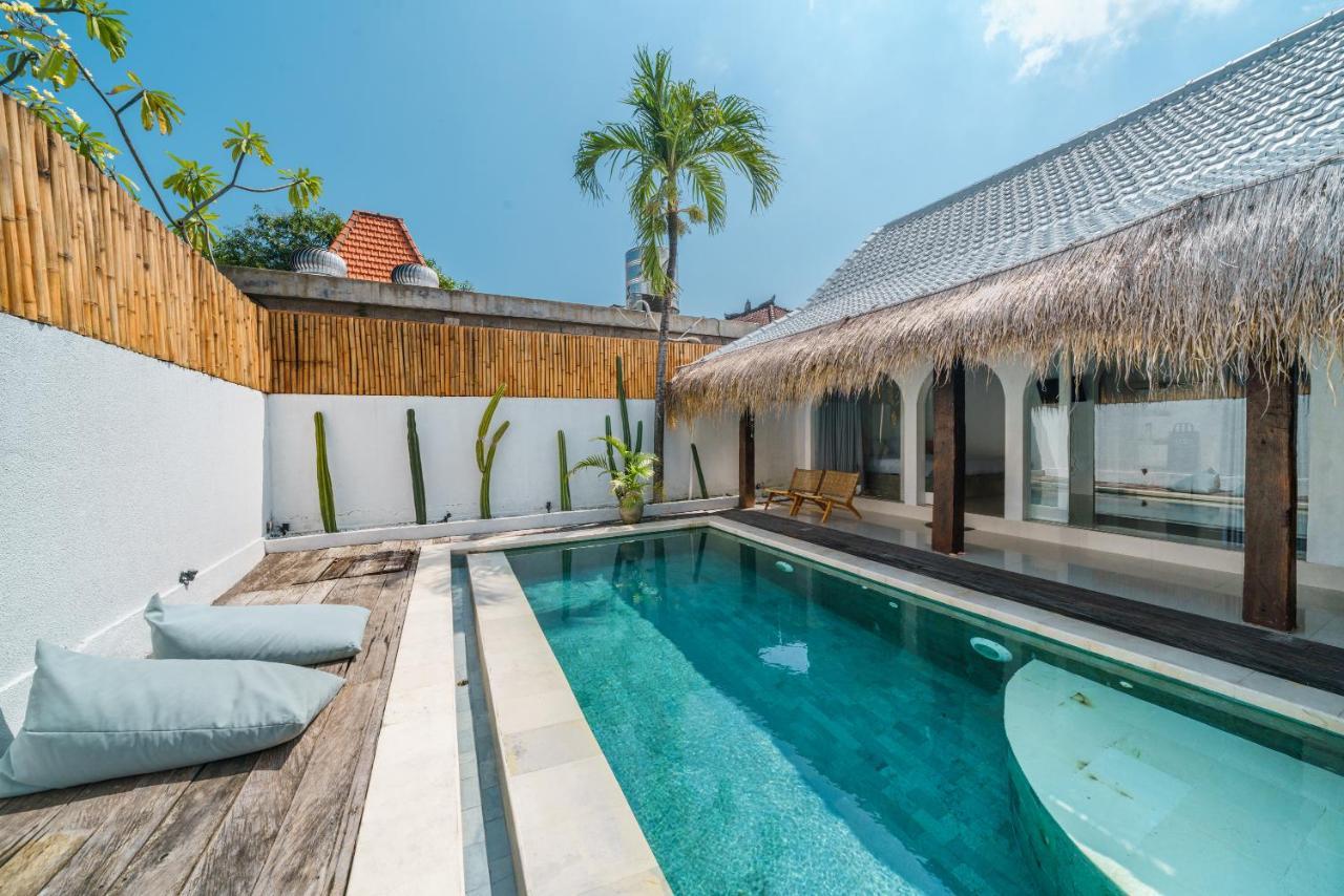 Santorini - Boho-chic 3-bedroom In The Heart Of Berawa! * Canggu (Bali)