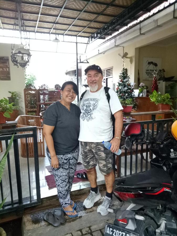 Pujihouse One Homestay *