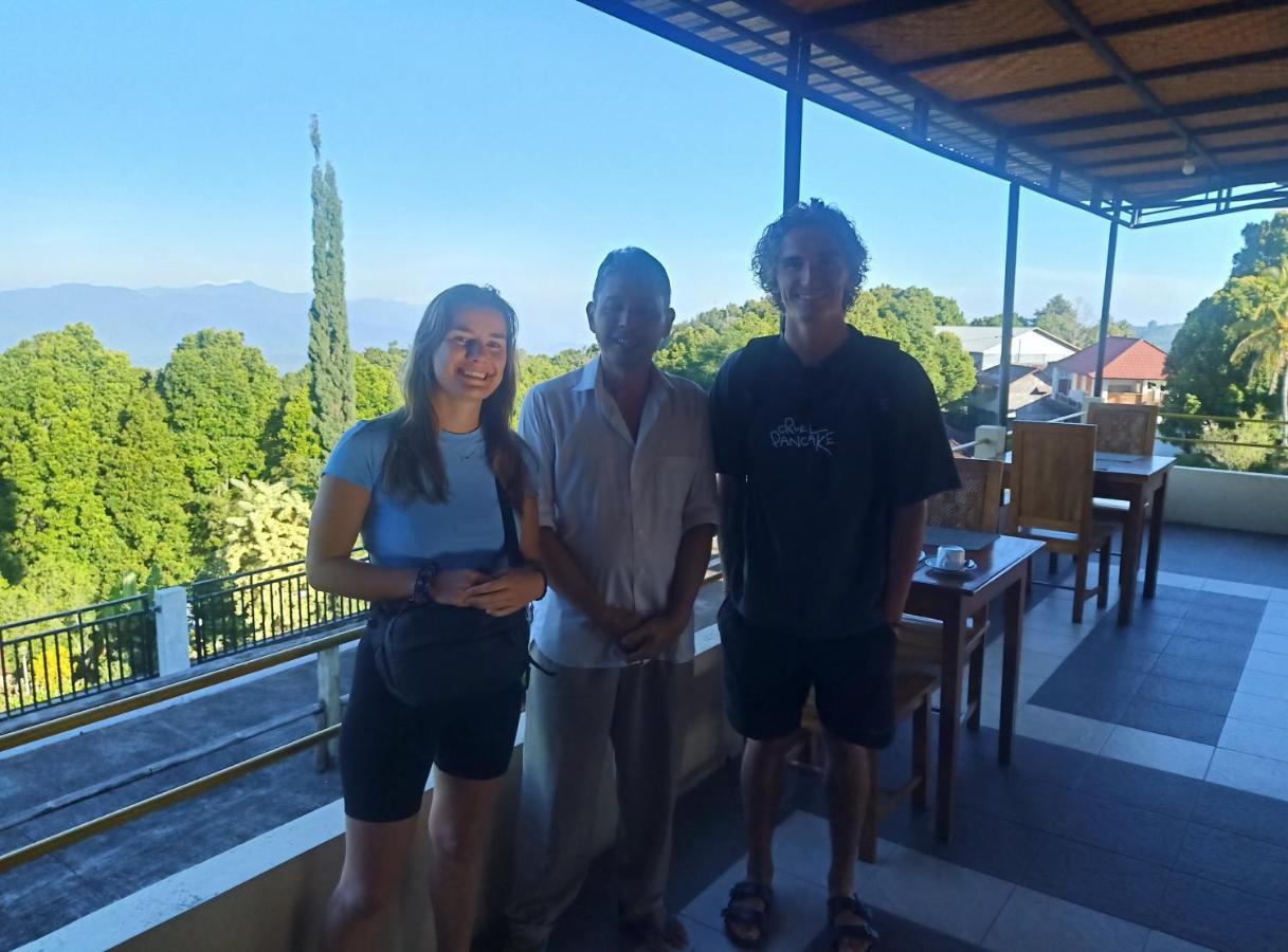 Karang Sari & Restaurant Munduk (Bali)