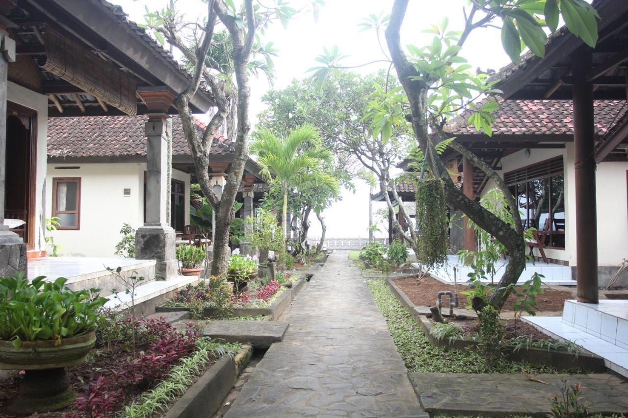 Temple Cafe &