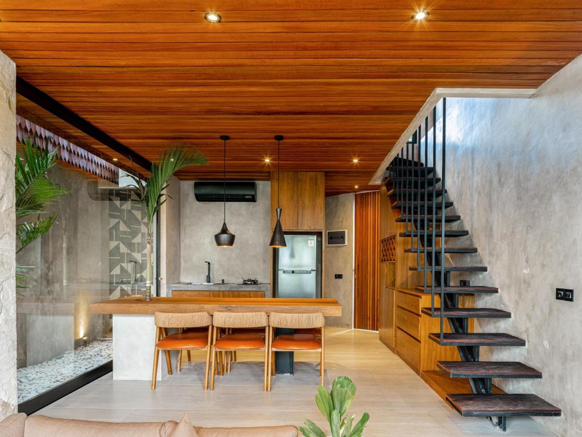 Blacksand Villa