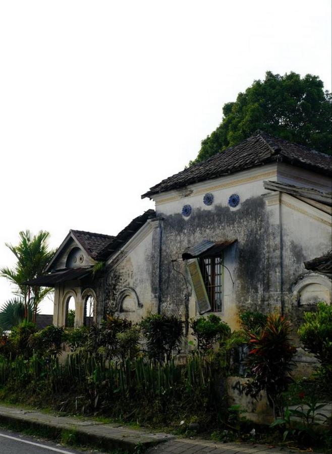 Karang Sari & Restaurant Munduk (Bali)