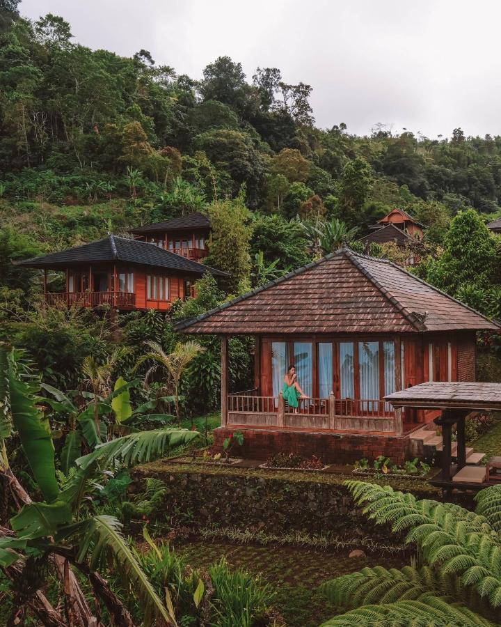 Menir Villa Munduk (Bali)