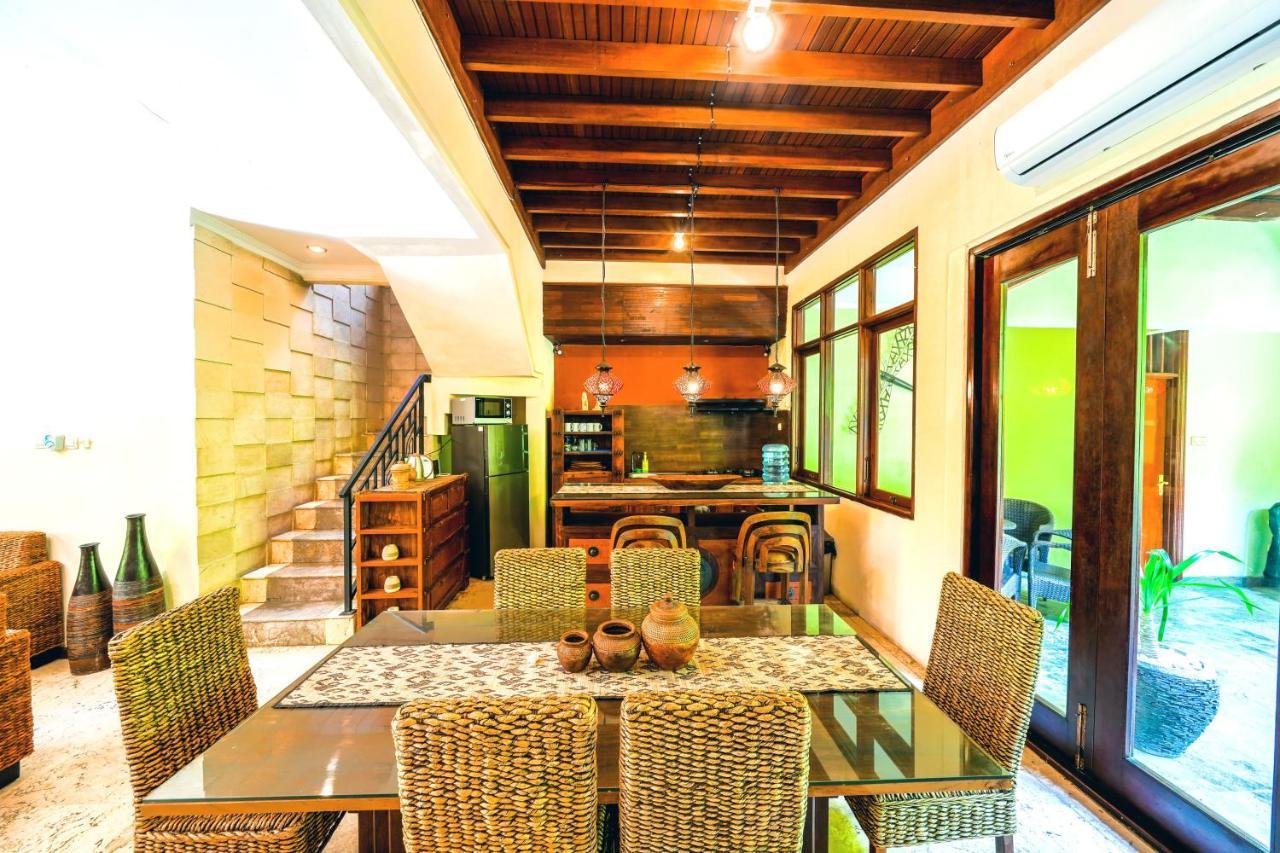 De Cinta - Kuta - 5 Bedrooms - Heart Of Kuta Villa