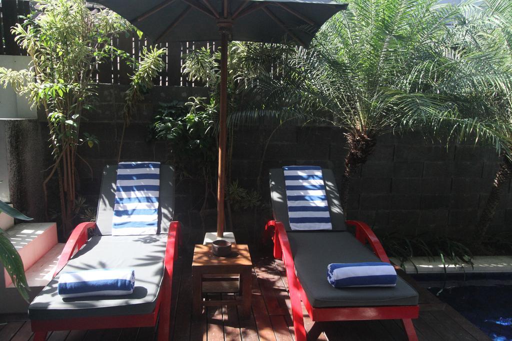 Kedis Bali * Kuta (Bali)