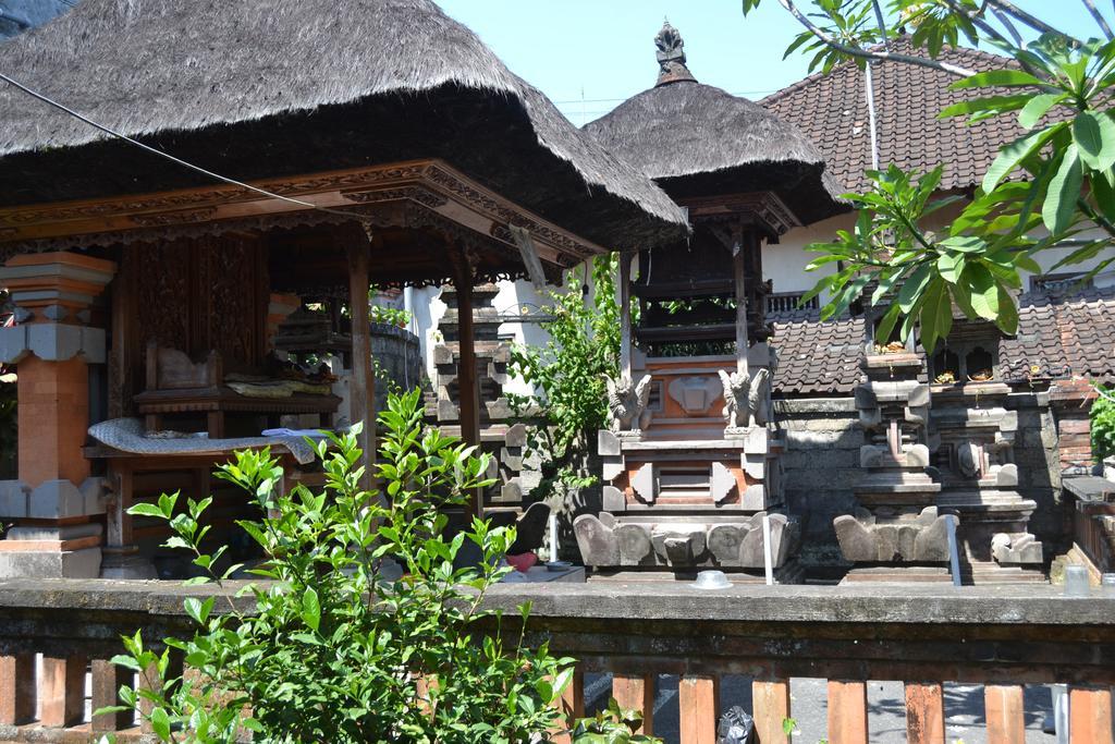 Sakha House *