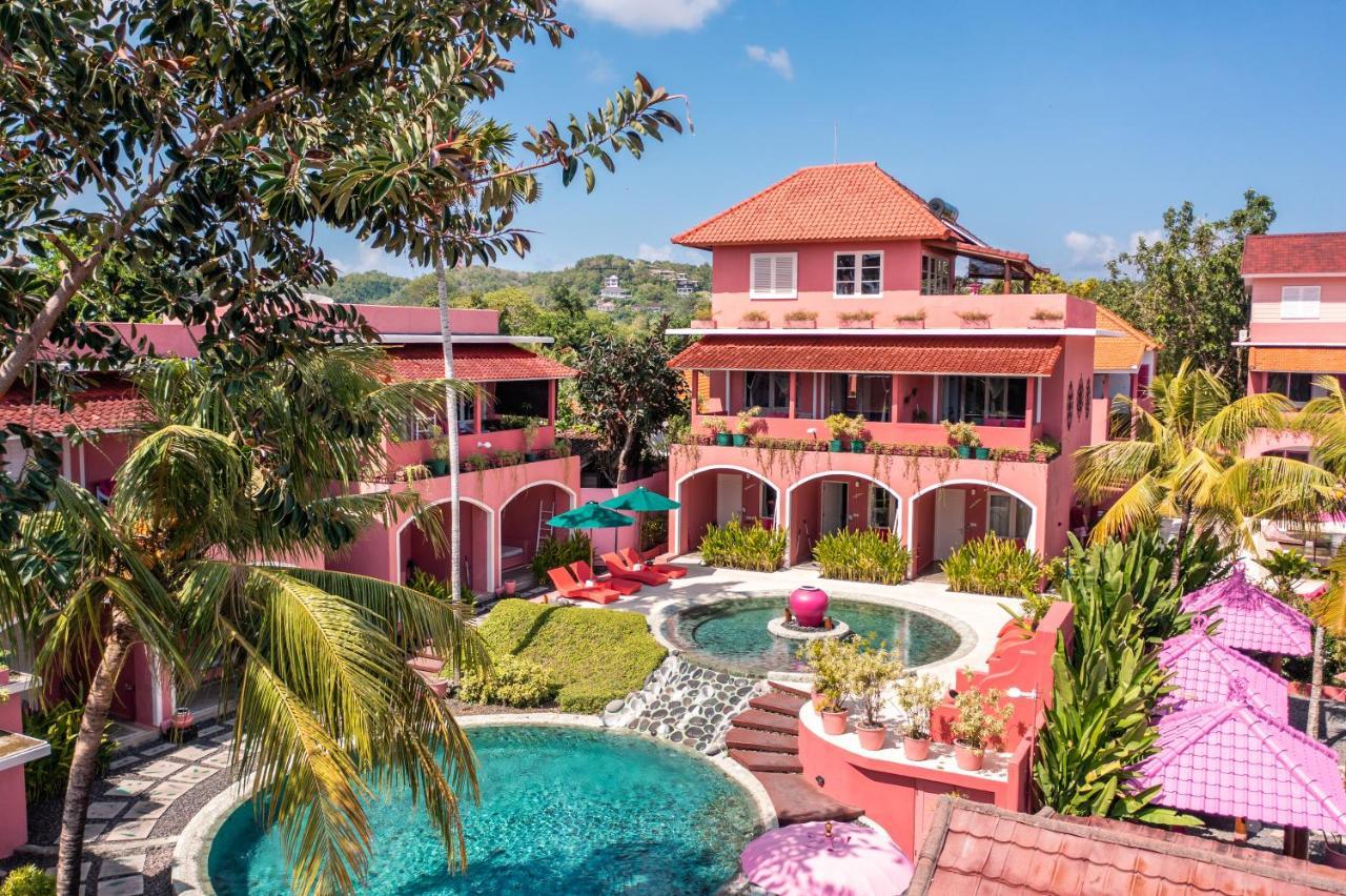 Hotel Pinkcoco - Constant Surprises & For Cool Adults Only