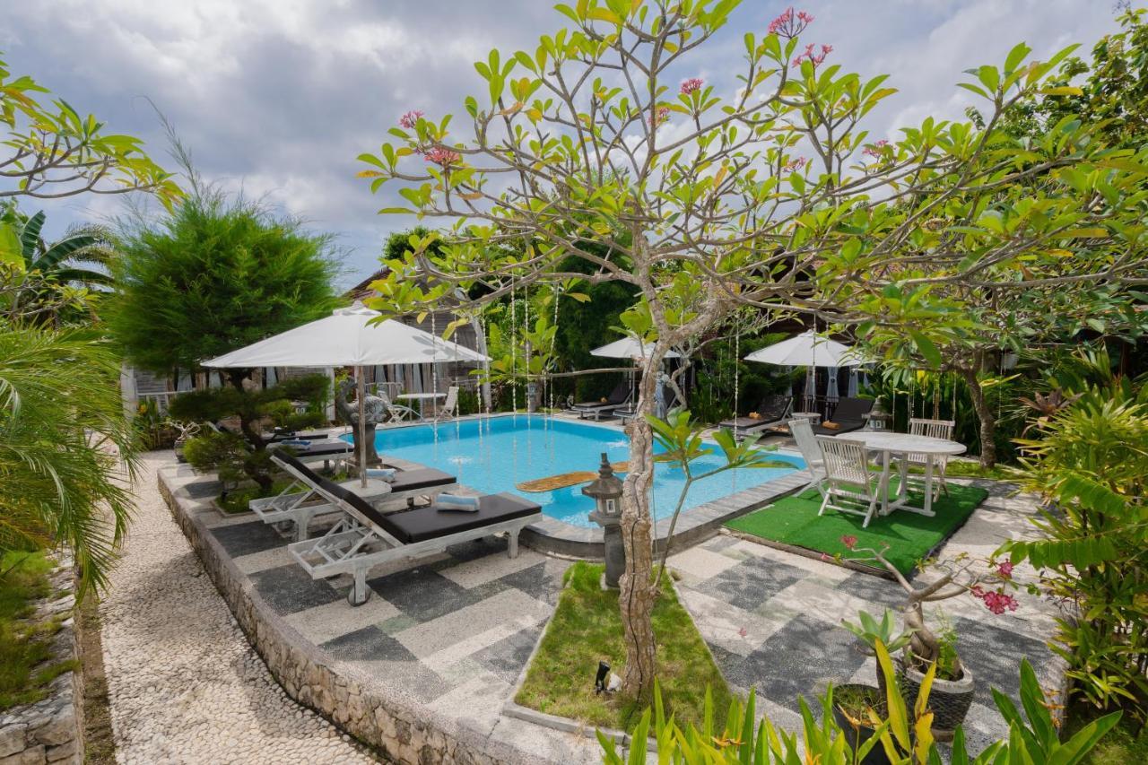 The Mel Huts 3* Batununggul