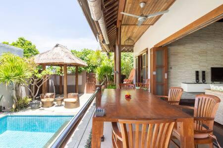 Agung Villa
