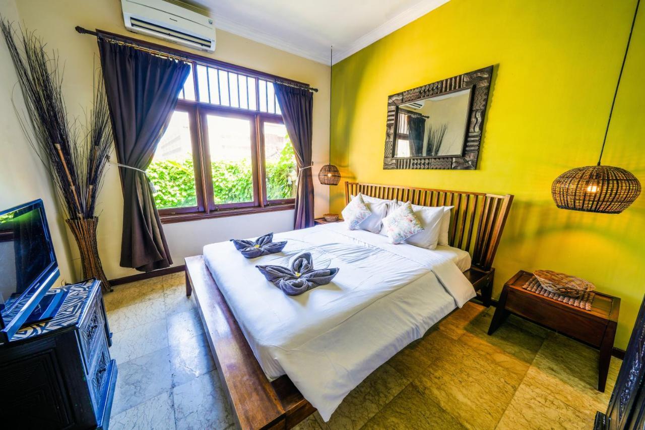 Villa De Cinta - Kuta - 5 Bedrooms - Heart Of Kuta
