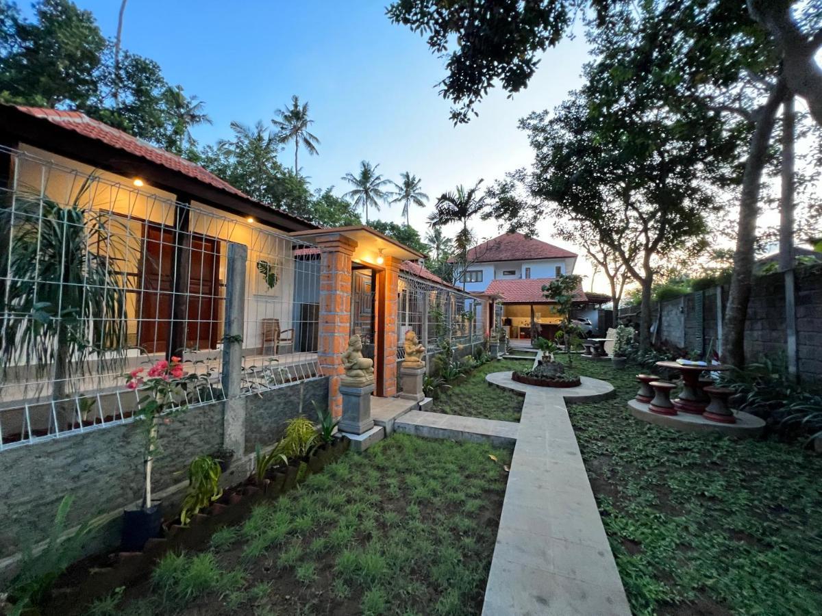 Santai Karangasem (Bali)