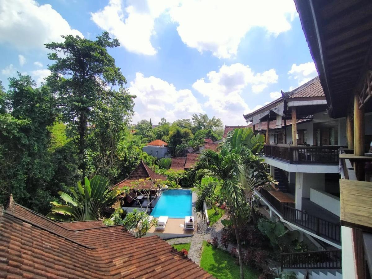 Surya Abadi 1 * Canggu (Bali)
