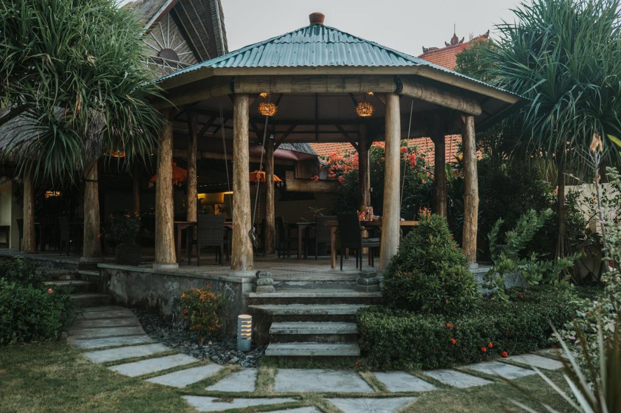 Aloka Bahari Guest house Tejakula