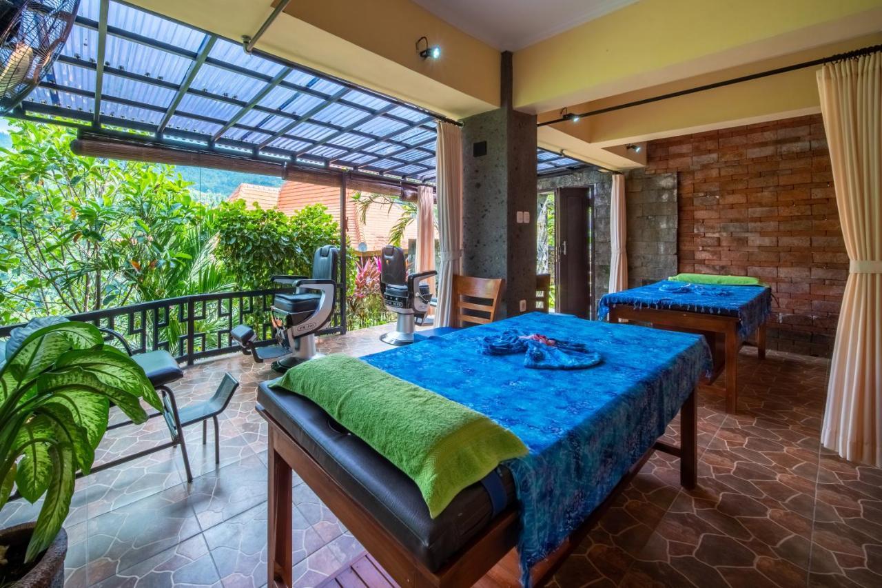 Selonding Batu Bed & Breakfast Sukasada
