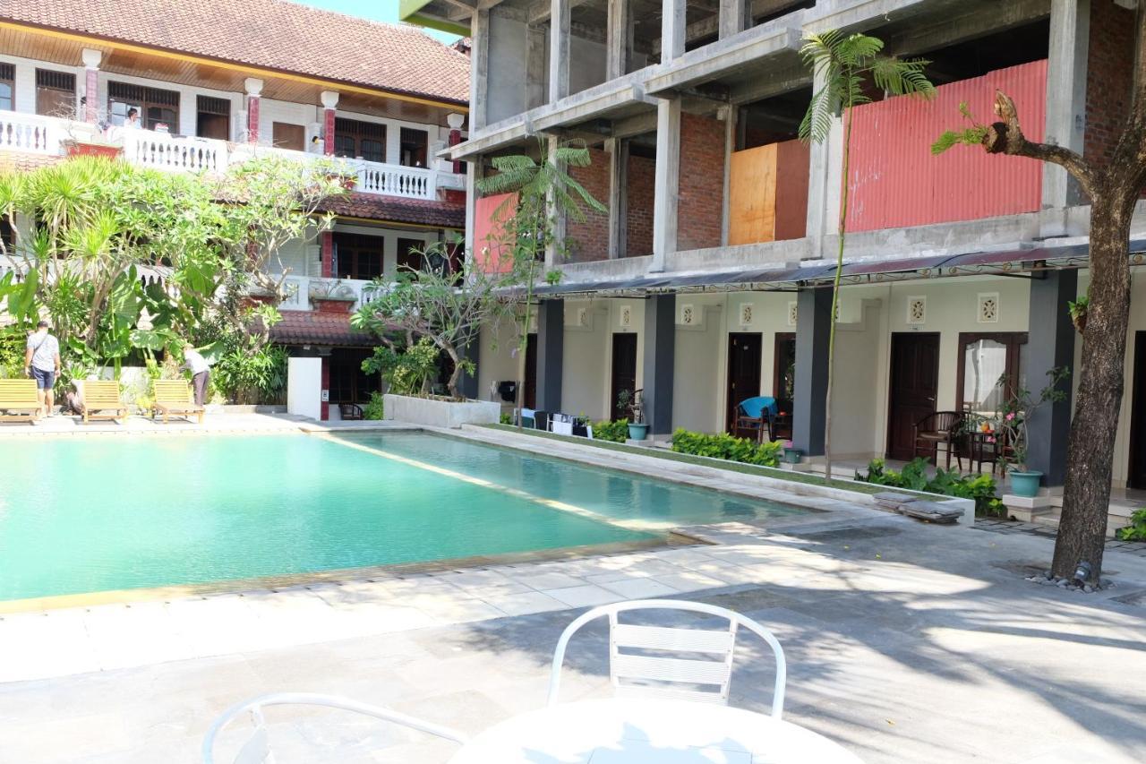 Guest house Palm Garden Kuta *
