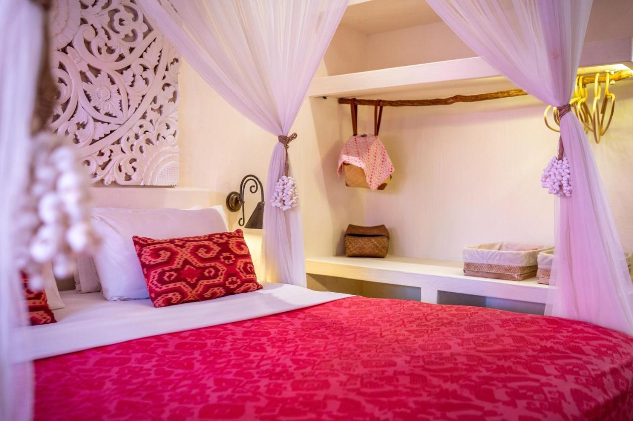 Hotel Pinkcoco - Constant Surprises & For Cool Adults Only 3*