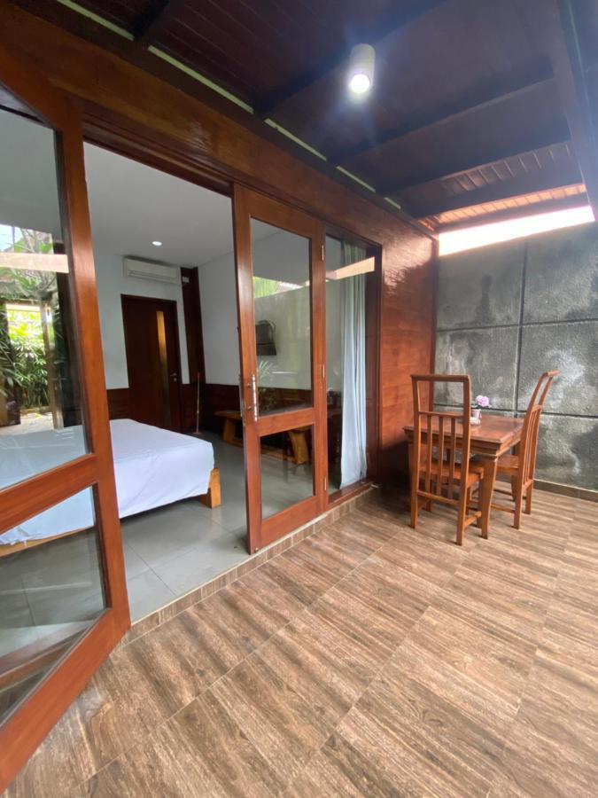 Wisma tamu Rama Village Canggu (Bali)