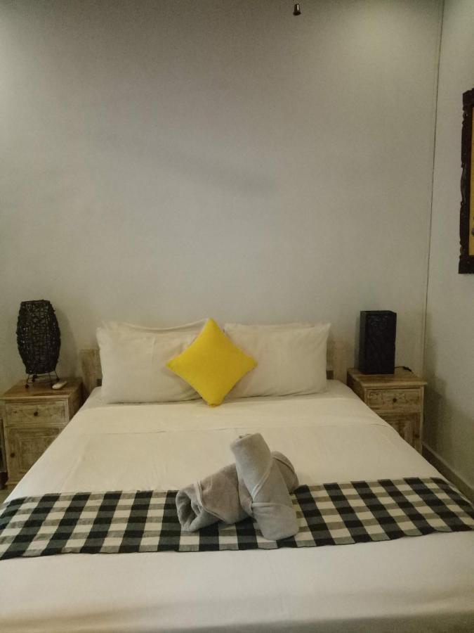 Candra Surf Homestay *
