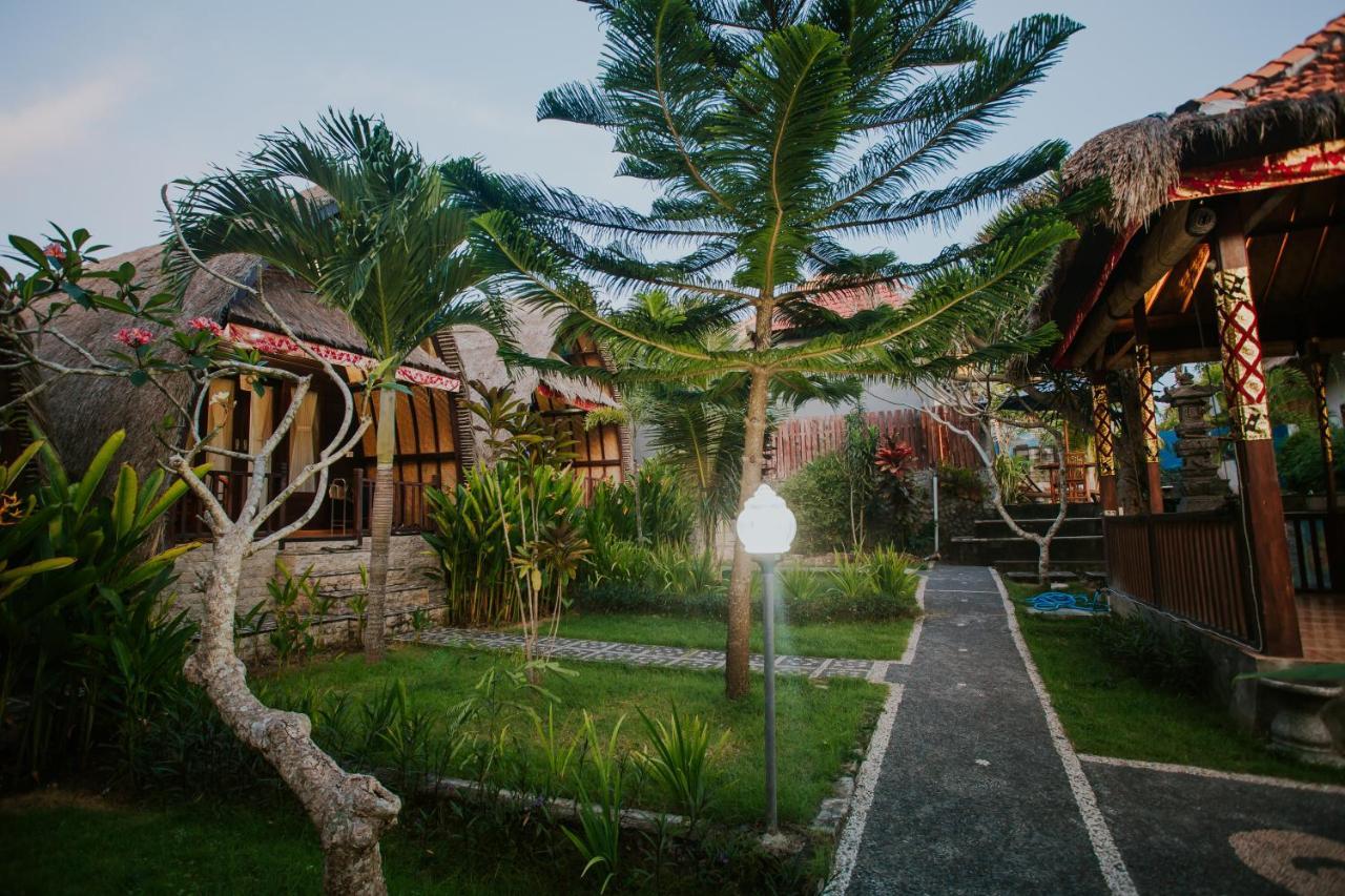 Jona Holiday park 4*