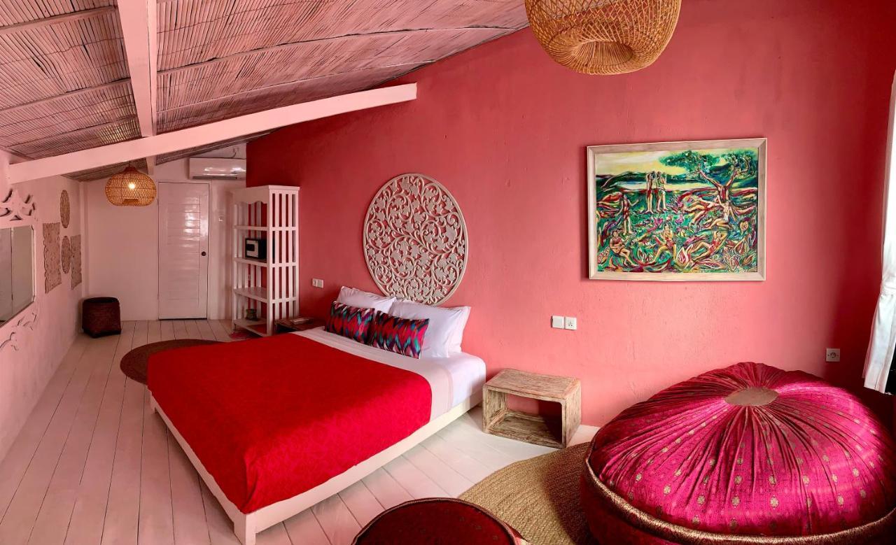 Hotel Pinkcoco - Constant Surprises & For Cool Adults Only Uluwatu (Bali)