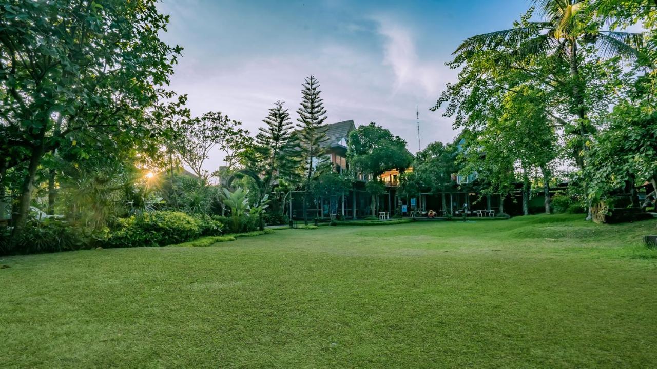 Kajane Yangloni At Bali 4*