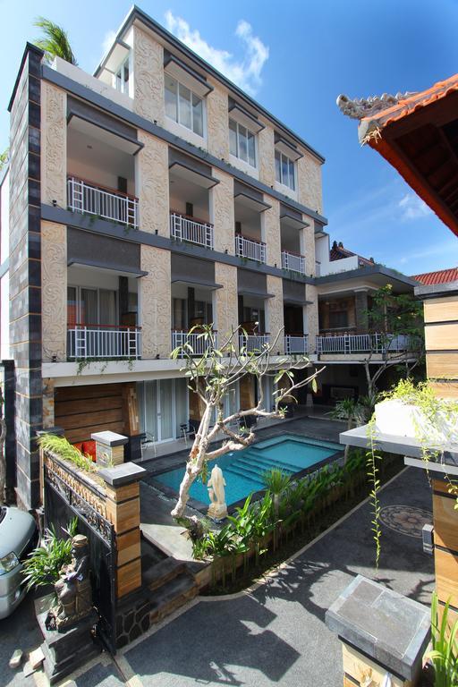 Lotus Tirta 3* Seminyak (Bali)