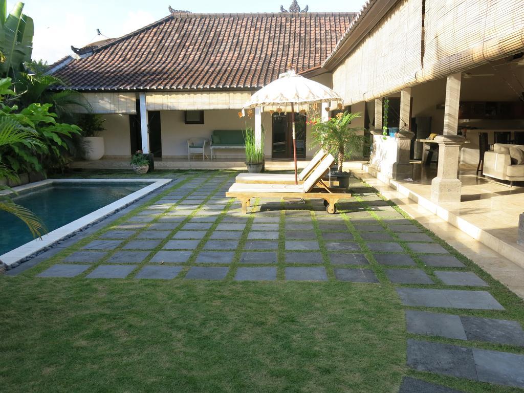 Te Kawau Villa Seminyak (Bali)