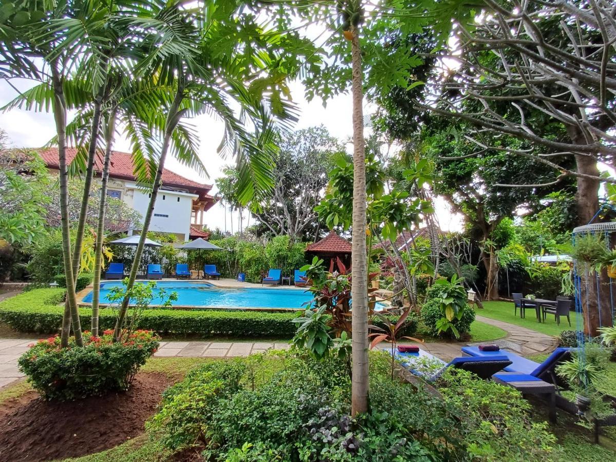 Balinda & 4* Lovina (Bali)