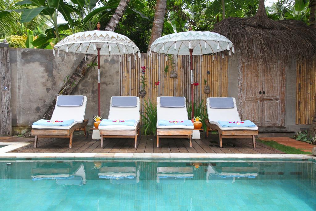 Cili Emas Oceanside Resort Tejakula