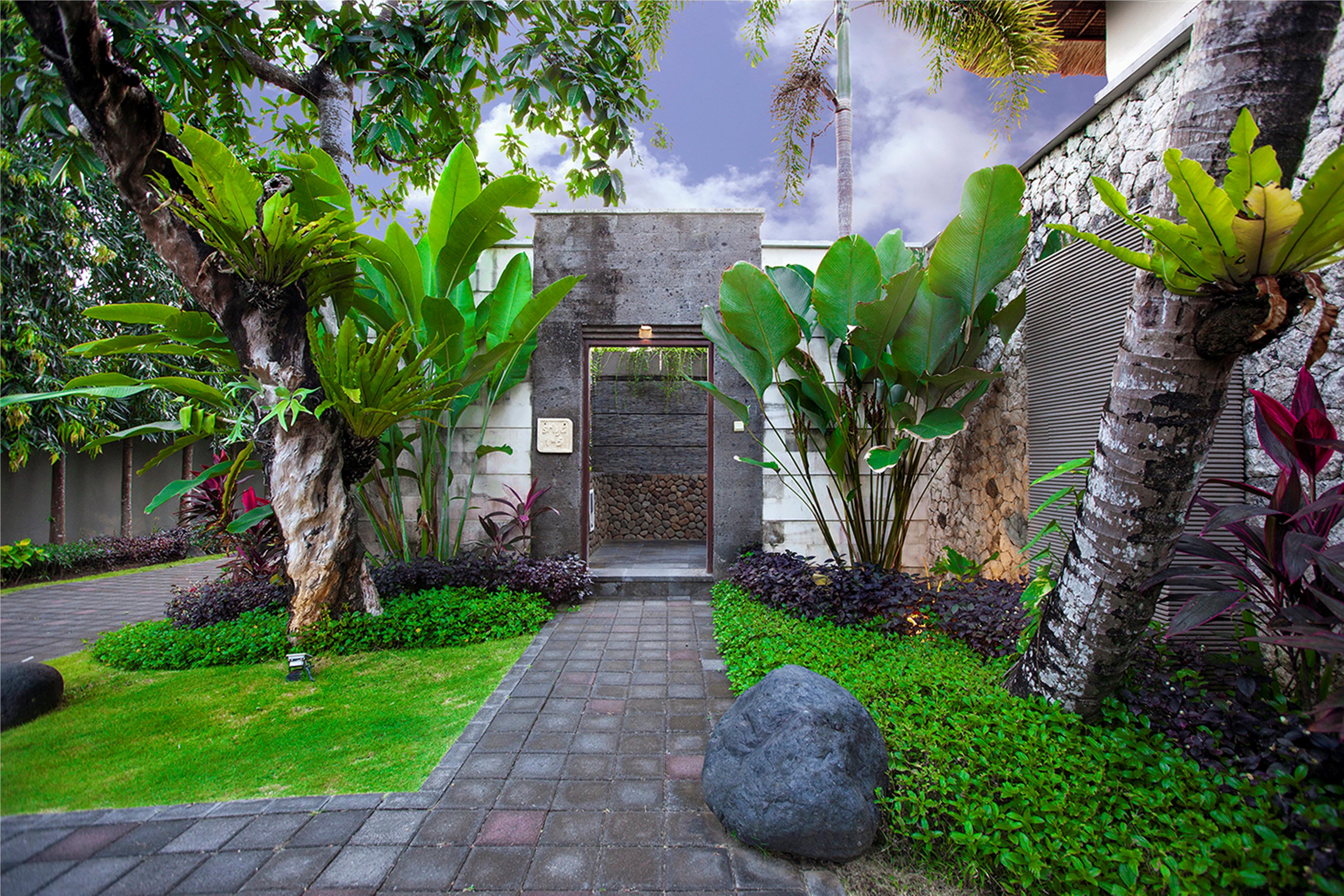 Resort Abi Bali And 4*
