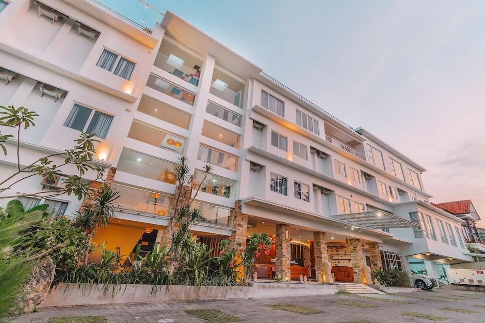 The Salak Style Hotel