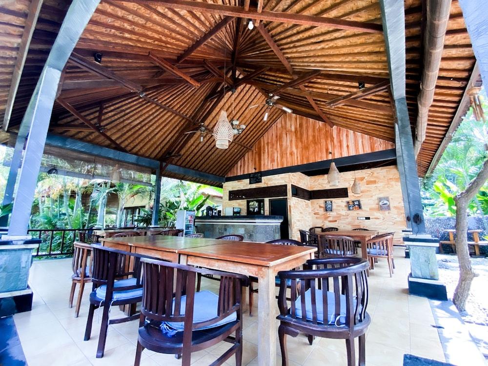 Bali Bhuana 3*