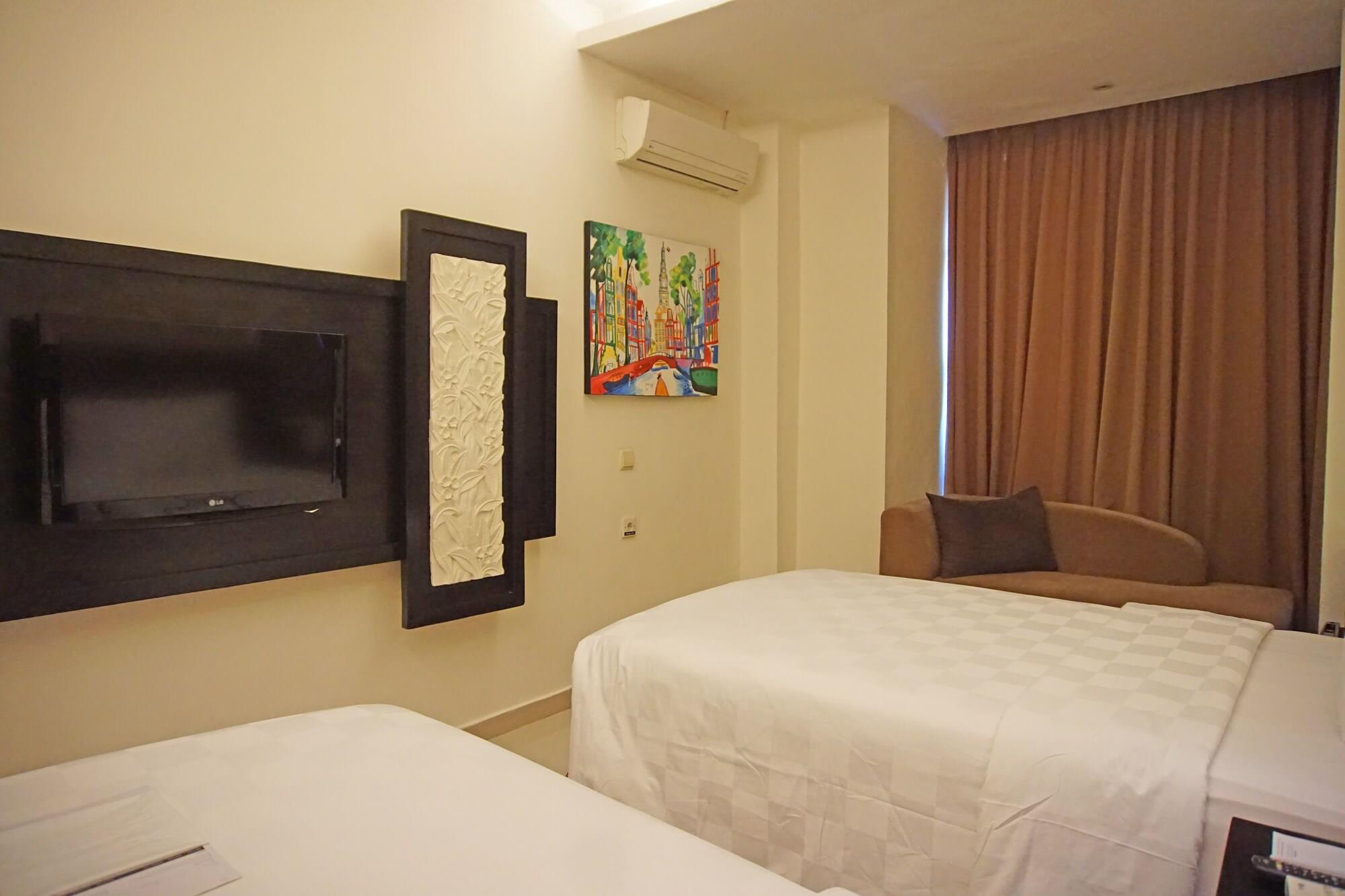 Western Kuta Resort 4*