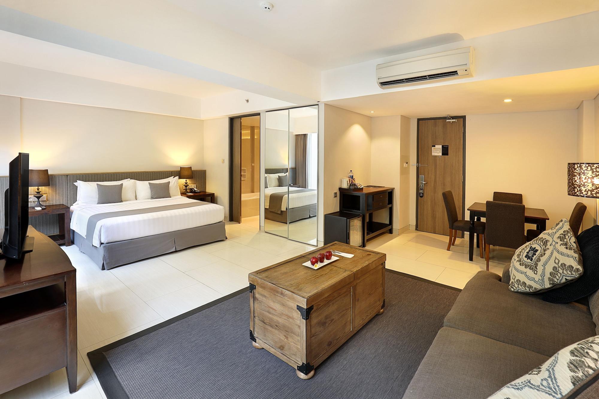Hotel Neo+ Kuta By Aston 3*
