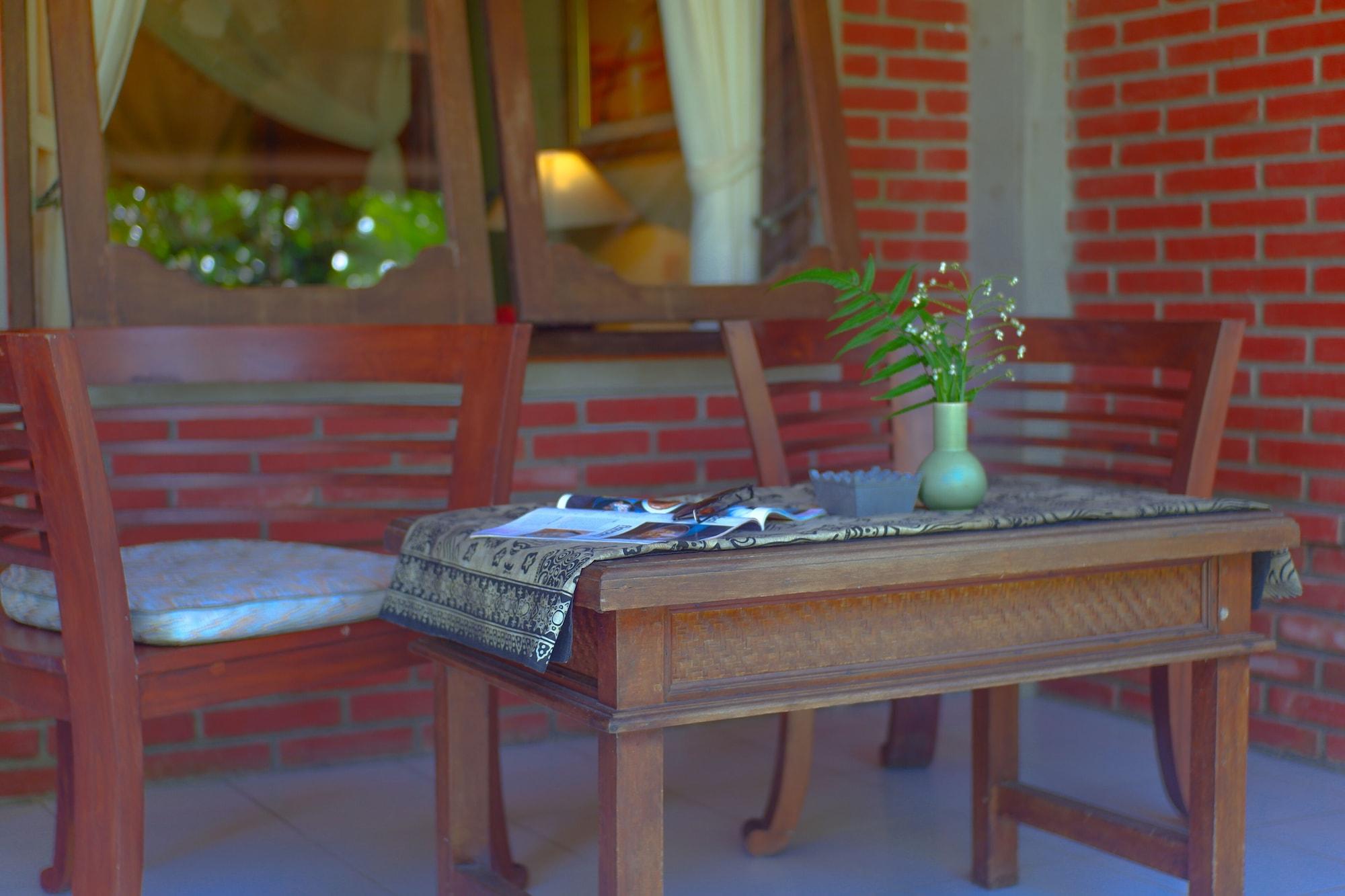 Garden View Hotel 3*