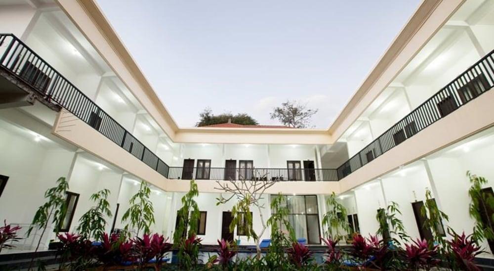 Guest house Point