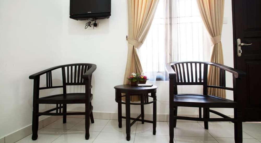 Point Guest house 2*