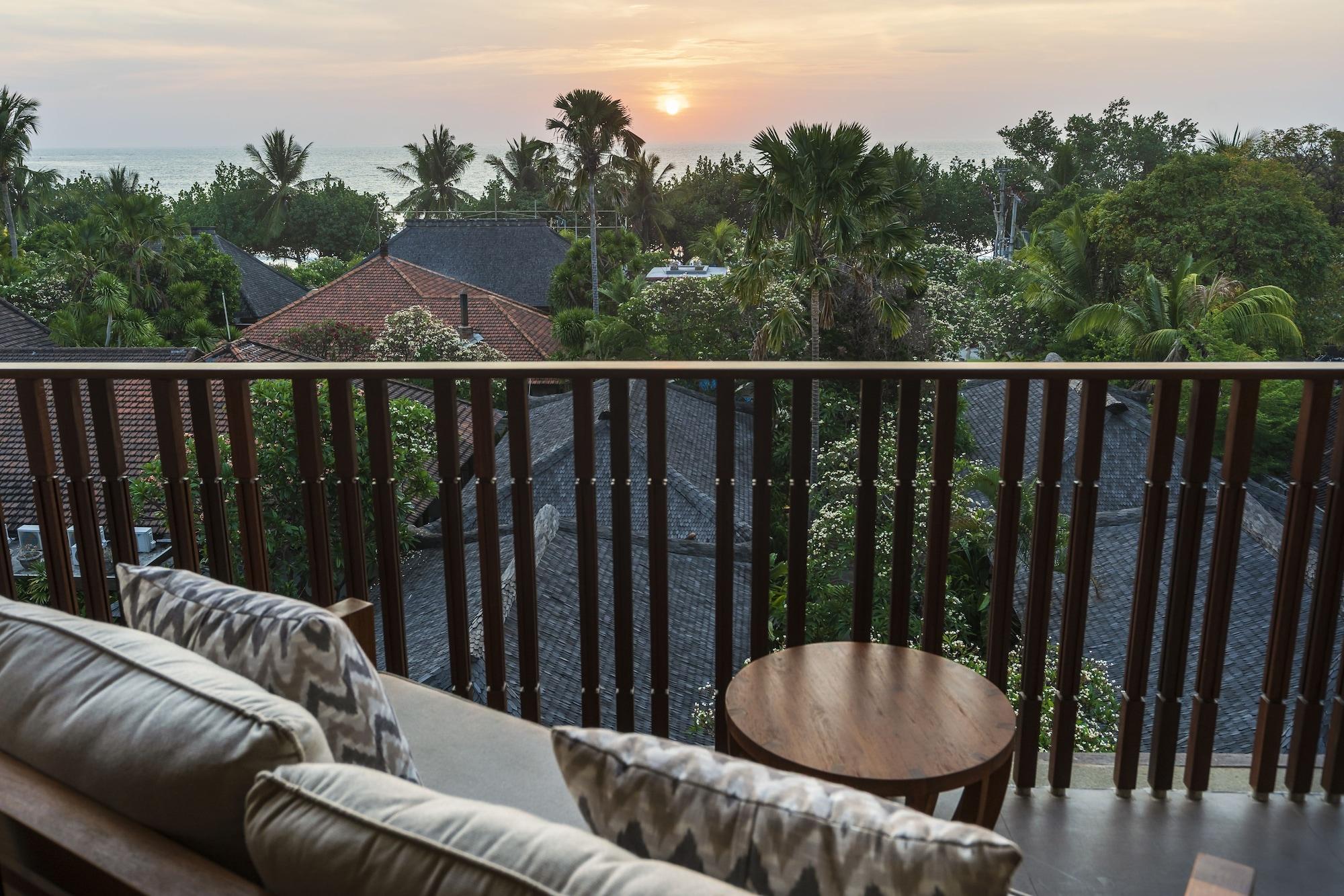 Kuta Seaview Boutique