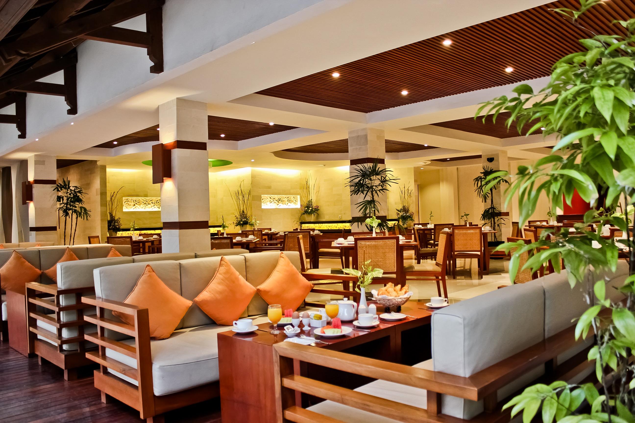 Hotel Bali Rani 4*