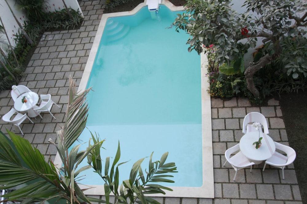 Hotel Spazzio Bali 3*