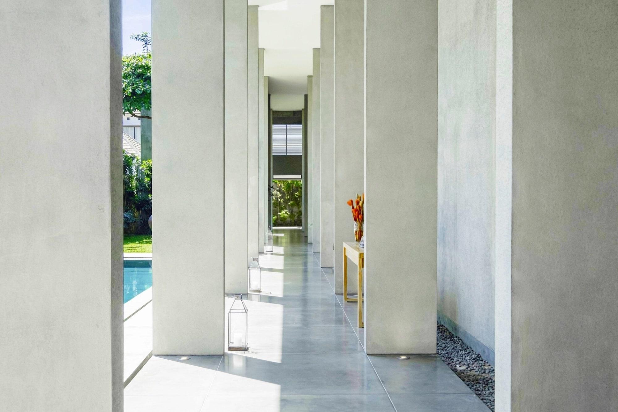 Mayaloka Seminyak (Bali)